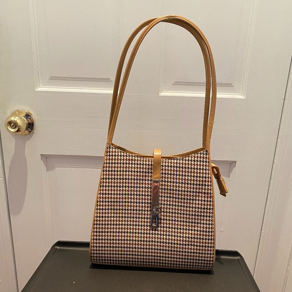 Brown Houndstooth Pattern Purse